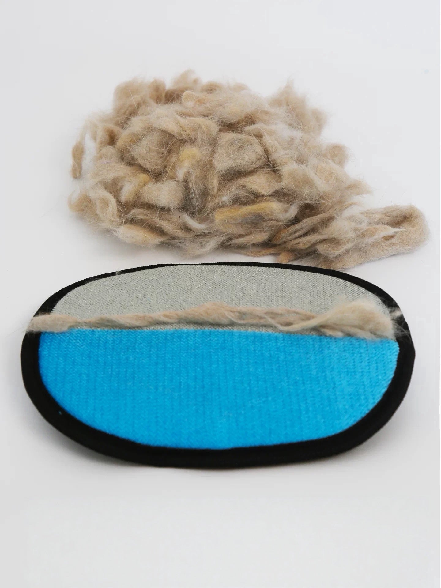FurSweep Glove — Reusable Multi-surface Pet Hair Remover